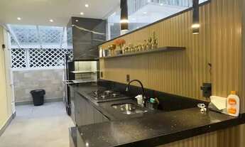 Imagem 4: Sobrado para aluguel possui 224 metros quadrados com 3 quartos