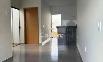 Imagem 2: Casa em obras à venda no Tocantins com 2/4 sendo 1 suíte e garagem para 2 carros