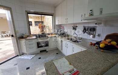 Imagem 9: Casa à venda Planalto Paulista 3 suítes, 4 vagas, ampla edícula, melhor local