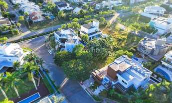 Imagem: Terreno com 600m² em Jurerê Internacional