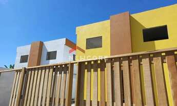 Imagem: Casa de condomínio em Rua Maria Benedita