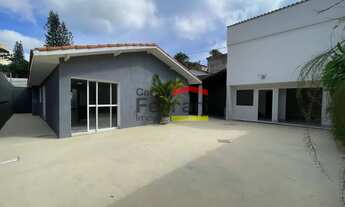 Imagem 2: Locação - Casa totalmente térrea a venda no Jardim Floresta