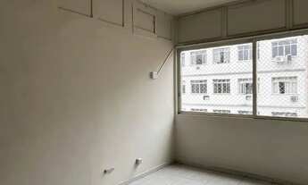 Imagem 3: Apartamento para venda possui 32 metros quadrados com 1 quarto