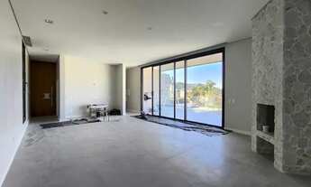 Imagem 4: Casa alto padrão 3 suítes lugar ALTO com vista Pio Corrêa ACEITA permuta parcela direto