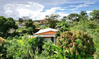 Imagem 7: O Paraíso em Ravena: Sítio de 1.041m² com Asfalto na Frente e Vista para a Serra da Piedad
