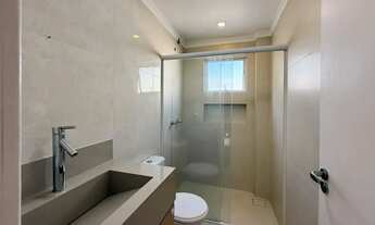 Imagem 4: Casa mobiliada com edícula, piscina e 5 dormitórios no bairro Pedra Branca