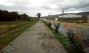 Imagem 3: Casa 5/4 permuta/troca em Goianésia, com piscina completa