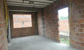 Imagem 3: Casa em construção no Robalo em terreno de 720 m2