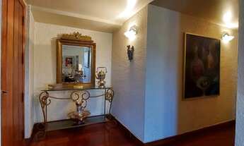 Imagem 7: Apartamento para venda possui 165 metros quadrados com 3 quartos em Auxiliadora - Porto Al