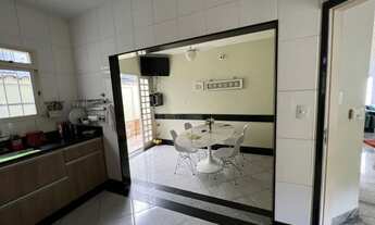 Imagem 6: Belo Horizonte - Casa Padrão - Itapoã