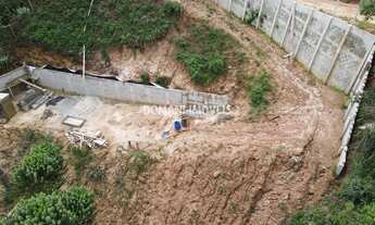 Imagem 7: Terreno com Acesso Pronto à Venda na Região do Colinas do Imbiri - Campos do Jordão/SP
