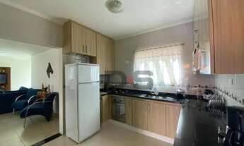 Imagem 7: Sobrado com 2 dormitórios à venda, 204 m² por R$ 680.000,00 - Residencial Bellucci - Cerqu