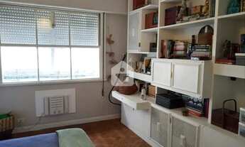 Imagem 7: Apartamento frontal mar com 353m² em excelente localização no posto 3 da Atlântica