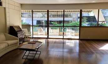 Imagem 3: CHARMOSO APTO DE 165M² COM VARANDA E 2 VAGAS!