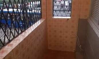 Imagem 2: 2 Quartos Mais Dependência Espinheiro