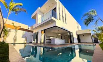 Imagem: Casa à venda no condomínio Alphaville