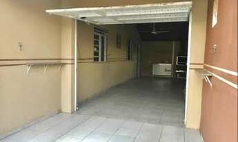 Imagem 3: Casa Terrea de Esquina, 3 Quartos, Cozinha c/armários. Ouro Fino SJP