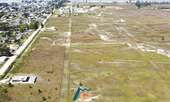 Imagem 2: TERRENO ESCRITURADO FRENTE LESTE NA PRAIA EM ATÉ 96x