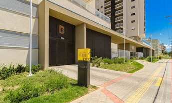 Imagem 2: Apartamento com 2 dormitórios para alugar, 70 m² por R$ 2.739/mês - Centro - Pelotas/RS