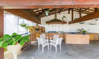 Imagem 4: Casa á venda na região da Granja Viana