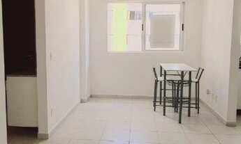 Imagem 2: Apartamento semimobiliado com 2 quartos, em frente à Udesc e Univille por R$ 285.000,00