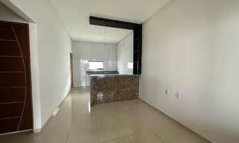 Imagem 4: CASA Á VENDA Casa com 2 dormitórios