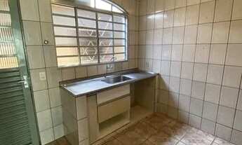 Imagem 5: Alugo casa de dois quartos na 510 Samambaia sul