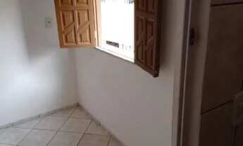 Imagem 6: Casa com 1 quarto sala cozinha e banheiro