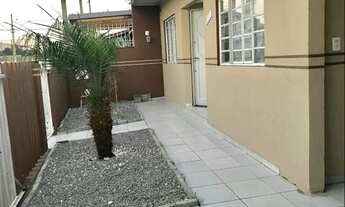 Imagem 2: Casa Terrea de Esquina, 3 Quartos, Cozinha c/armários. Ouro Fino SJP