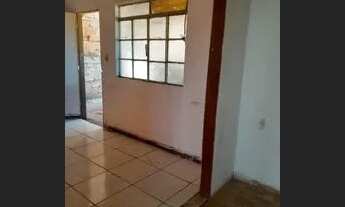 Imagem 4: Casa 2 quartos 700 já incluso água e luz *. z