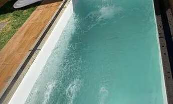 Imagem 2: Sobrado com piscina