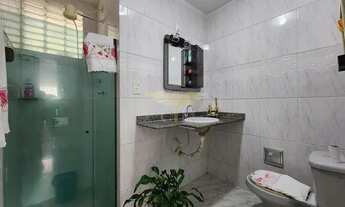 Imagem 3: Apartamento com 3 quartos, no Rio Vermelho, distribuído em 80m² com uma vaga de garagem