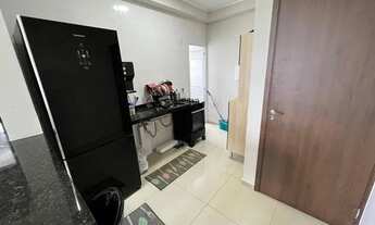 Imagem 4: Apartamento para aluguel e venda possui 60 metros quadrados com 2 quartos