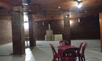 Imagem: Loja tem 200 m2 em Novo Cavaleiro - Macaé