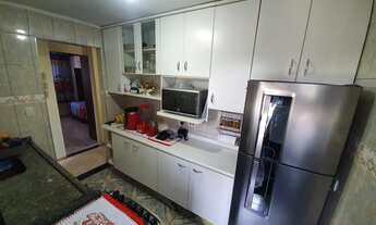 Imagem 4: Apartamento para venda possui 50 metros quadrados com 2 quartos