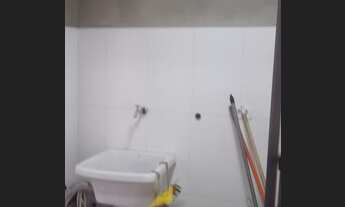 Imagem 4: Casa para aluguel possui 215 metros quadrados com 5 quartos em Vila Gilda - Santo André