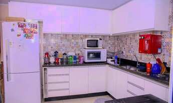 Imagem: Sobrado para venda possui 90 metros quadrados