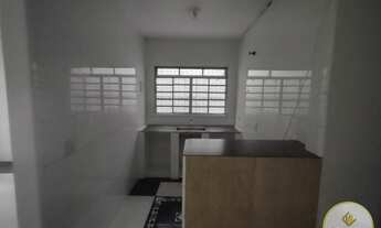 Imagem 4: Casa para Venda em Brasília, Taguatinga Norte (Taguatinga), 3 dormitórios, 1 banheiro, 1 v