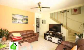 Imagem 2: Incrível Oportunidade! Sobrado 4 Aconchegantes Dormitórios + 1 Suíte + Varanda + 2 Vagas G