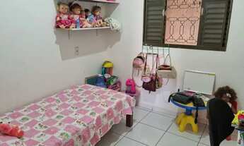 Imagem 2: Casa para Venda em Uberlândia, Jardim Holanda, 2 dormitórios, 1 banheiro, 2 vagas