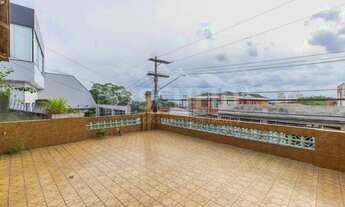 Imagem 5: Casa à venda com 210m², 3 quartos e 2 vagas, por R$ 560.000