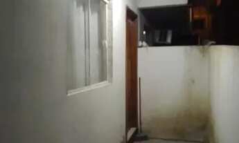 Imagem 2: ALUGO CASA SEM MOBÍLIA