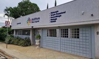 Imagem: Casa para venda tem 450 metros quadrados