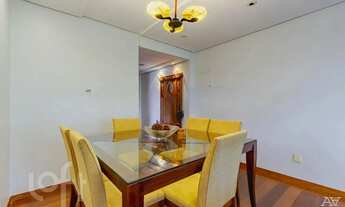 Imagem 5: Apartamento à venda em Petrópolis com 91 m², 3 quartos, 1 suíte, 1 vaga