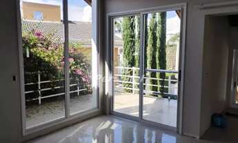 Imagem 2: Lindo Sobrado sendo 4 suítes com piscina no Taubate Village R6