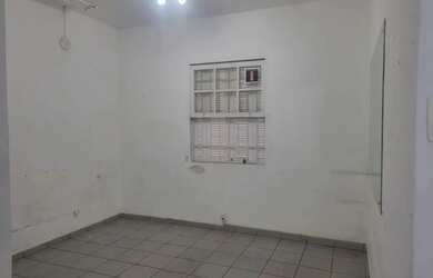 Imagem 10: Casa para venda possui 200 metros quadrados com 3 quartos em Campo Belo - São Paulo - São