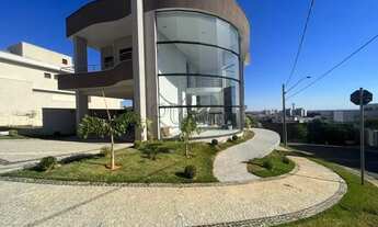 Imagem: Casa à venda com 4 dormitórios no Swiss