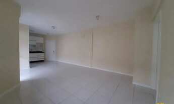 Imagem 5: Apartamento com 2 dormitórios, sendo uma suíte, sacada com churrasqueira,1 vaga, na Trinda