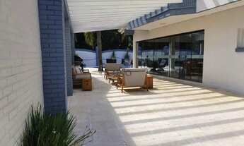 Imagem 4: Casa mobiliada com 4 suítes e piscina à venda, 292 m² - Condomínio Atlântida Lagos Park