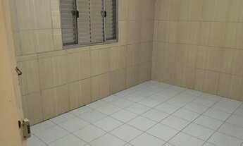 Imagem 4: Alugo casa ,com 3 cômodos grandes